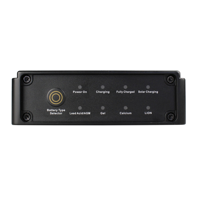 De multilader van de Doelgelijkstroom Batterij DC12V 20A voerde/Zonneinput16v-25v Lader in