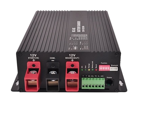 CE/FCC/ROHS goedgekeurd 12V 90A waterdicht MPPT zonnebatterijoplader voor dubbelbatterijsysteem