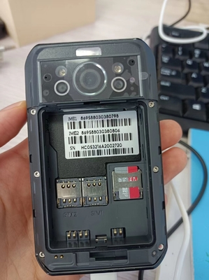 Hoge bitrate 256kbps-8Mbps 5G body camera met 13 miljoen pixels achtercamera