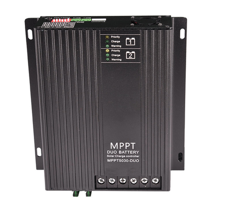 van de de Batterijmppt Zonnelast van 12V 24V 30A Dubbele van het ControlemechanismeFor RVs de Caravanboot