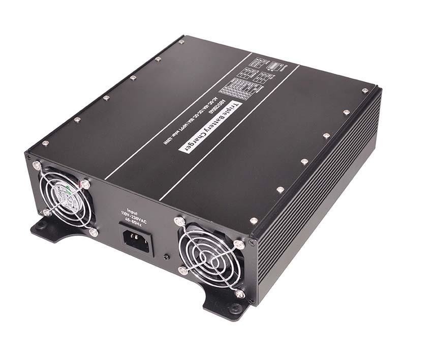 60A Max. Laadstroom Zonne-MPPT-batterijoplader met monitor MT-2 temperatuursensor en Bluetooth-module